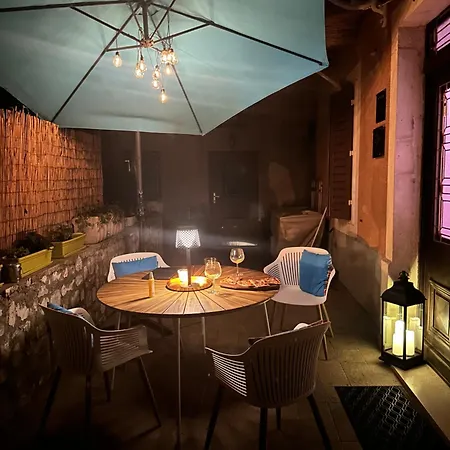 Under The Wine Grapes - Apartment Opatija